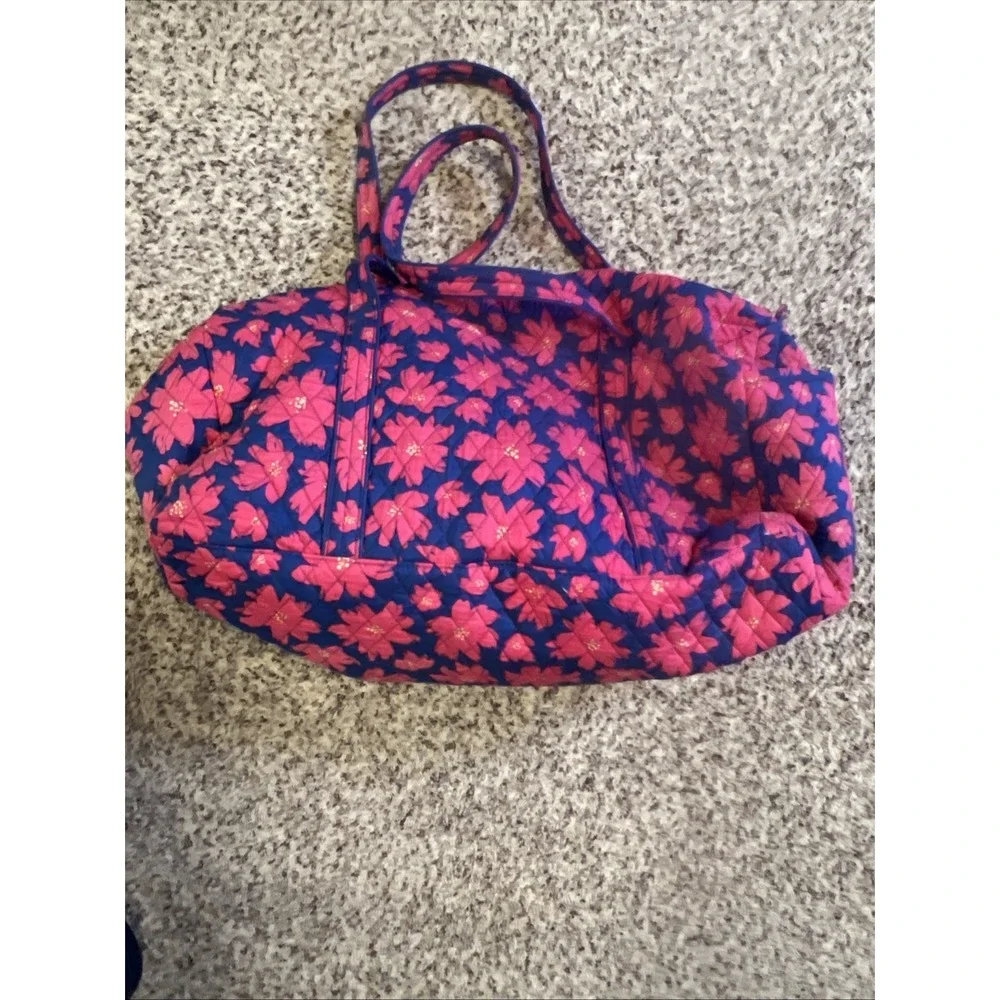 Vera Bradley New Large Duffel Bag Blue Pink Floral 2 Handles Quilt $85 Zip